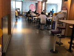 大堂-麦当劳(中山大道中店)