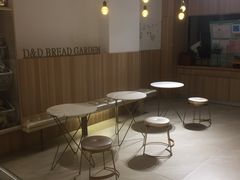 大堂-顶东面包花园·生日蛋糕(世博店)