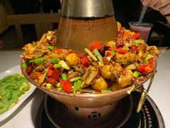 铜锅牛蛙-蛙蛙叫干锅年代(簋街总店)