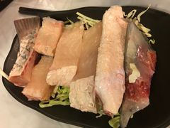 -鲜入围煮花胶鸡海鲜火锅