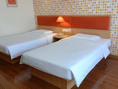 -如家旗下-西安高新区西部大道阳光城华驿酒店