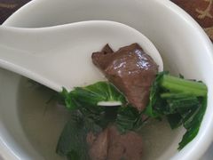 -河步波记驰名白斩鸭