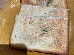 咖椰吐司-HELLO 27 意面·沙拉·帕尼尼