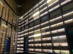 -上海虹桥中心爱琴海亚朵S酒店