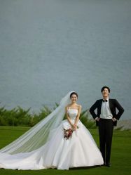 -蒙娜丽莎婚纱摄影(鲁邦店)