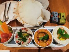 蘸酱拼盘-ELI FALAFEL Lebanese&Mediterranean黎巴嫩美食(富城路店)