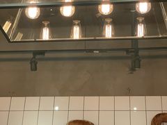 面包甜点陈列柜-81BAKERY(大学路店)