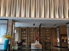 -蓬客精品酒店(南山海岸城购物中心店)