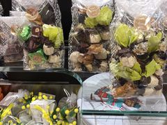 -VENCHI 闻绮(北京国贸商城店)