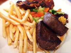 -Geneva日内瓦餐厅(西郊宝成花苑店)