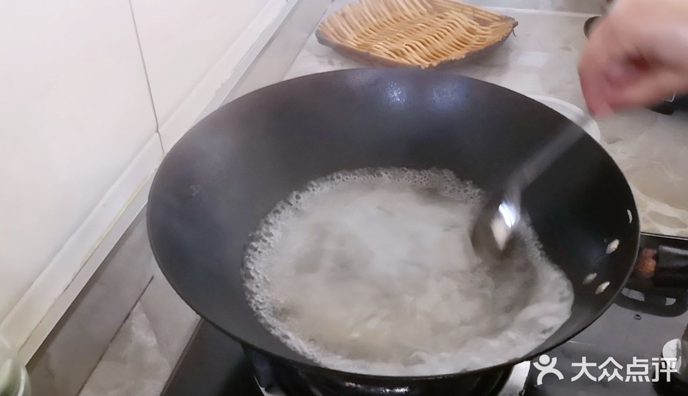 自己在家做超级好吃的花生芝麻酥