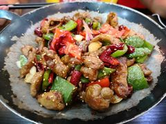 -渝是乎酸菜鱼(龙旗购物中心店)