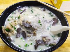 -津津老鸭粉丝馆(正东路店)