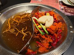 -廖掌柜·重庆鲜货火锅(上海首店)