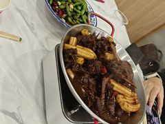 -江城燕子大排档(江汉路步行街店)