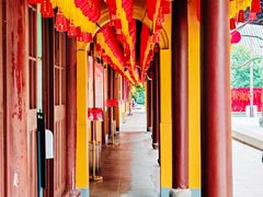 -龙华寺
