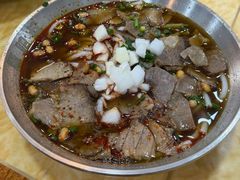 -覃肥叔桂林米粉(粮道街店)
