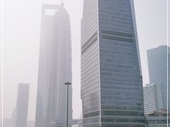 -陆家嘴空中步行连廊