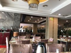 大堂-椿记烧鹅(叠彩店)