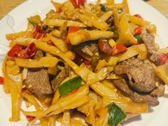 酸笋牛肉-牛八宝桂林米粉(八里庄店)