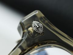 -目艮眼镜SHOWROOM(品牌集合店)