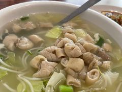 -茅屋大酒店