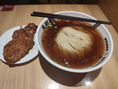 -朱新年·苏式汤团·面点(北寺塔店)