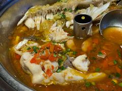 剁椒鱼头-老湘亲·品鉴湘菜(蔡塘爱琴海店)