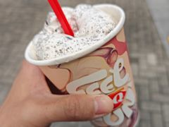 -DQ·蛋糕·冰淇淋(大宁国际商业广场店)