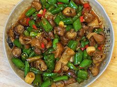 -雷祖芳老妈蹄花店