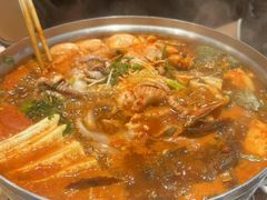 -青瓦餐厅·生鱼片·韩园烤肉(西塔店)