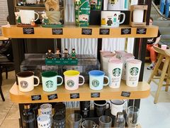 零售区-星巴克(广州江南新地店)