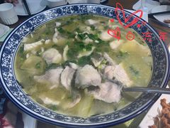 酸菜鱼-新派川菜馆(济南路店)