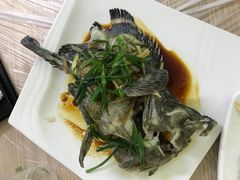 -覃记海鲜美食餐厅