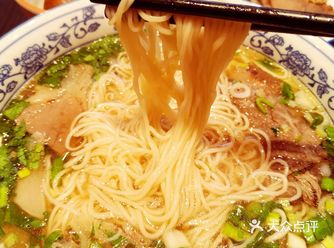 新地标漕河泾印象城盛大开业，这家牛肉面在B1层靠近沙