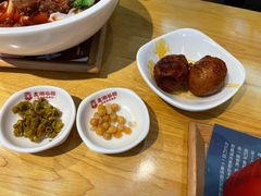 -呷佬·长沙手工米粉(金沙江路店)