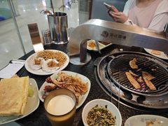 -海吃海喝海鲜烤肉炭火主题自助餐(朝阳店)