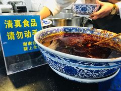 -陇上全荟兰州传统牛肉面(延吉路店)