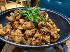 烧烤牛蛙-三猫黑鱼花(南大店)