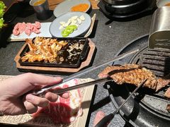 -七甲山烤肉(长白山奇石山珍根艺一条街店)