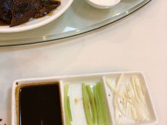 -九花山烤鸭店