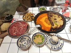 -旧街市鲜货老火锅(大光路店)