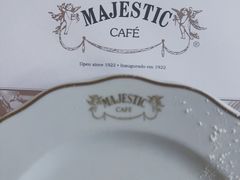 -Majestic Café