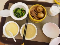 -爱月时月子会所·贝萌店