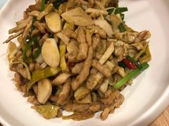 -宏状元现熬粥·京味菜(三里河店)