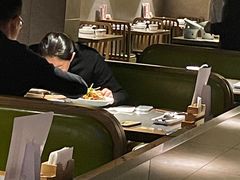 大堂-老头儿油爆虾(星光一期店)
