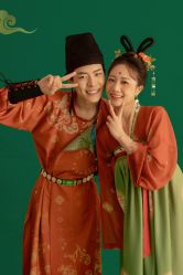 -AOROA·奥洛拉婚纱摄影·旅拍·礼服