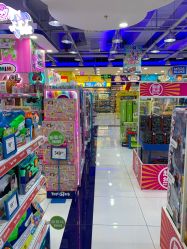 -玩具反斗城(正大广场店)