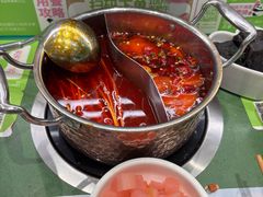 -一围肥牛小火锅(高铁吾悦店)