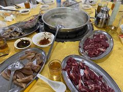-五洞培记山庄·鲜牛肉火锅